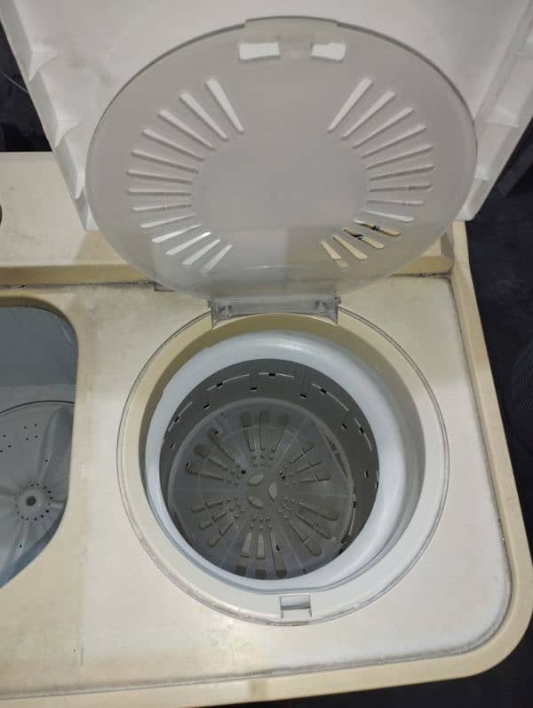 HAIER 7.5 KG TWIN TUB WASHING MACHINE HMW-75-AS 5