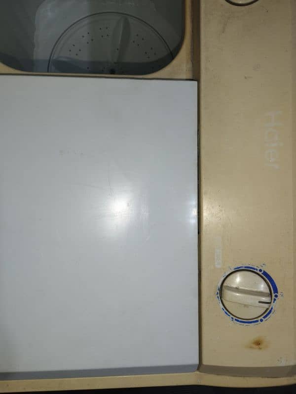 HAIER 7.5 KG TWIN TUB WASHING MACHINE HMW-75-AS 8