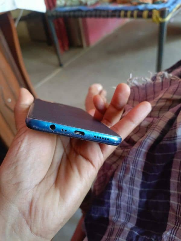 Oppo A5s in good condition 5
