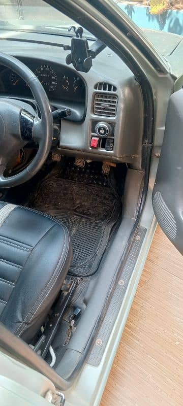 Suzuki Baleno 2000 10