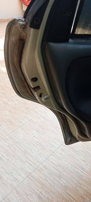 Suzuki Baleno 2000 14