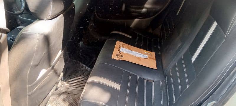 Suzuki Baleno 2000 16