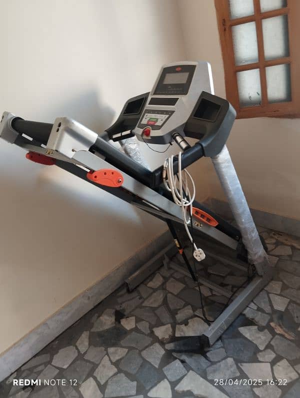 Electric Treadmill import from Qatar 4
