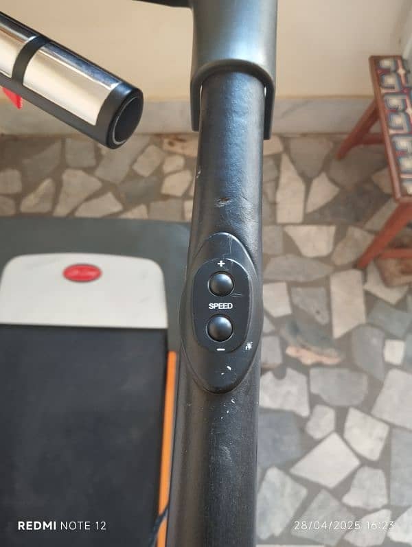 Electric Treadmill import from Qatar 5