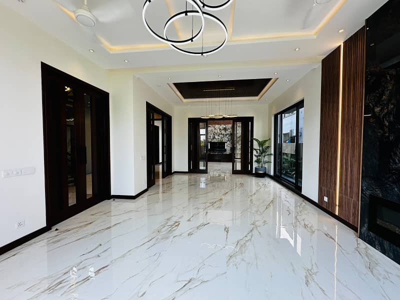 1 Kanal Beautiful Unique Modern Designed House With Luxury In DHA Phase 6 4