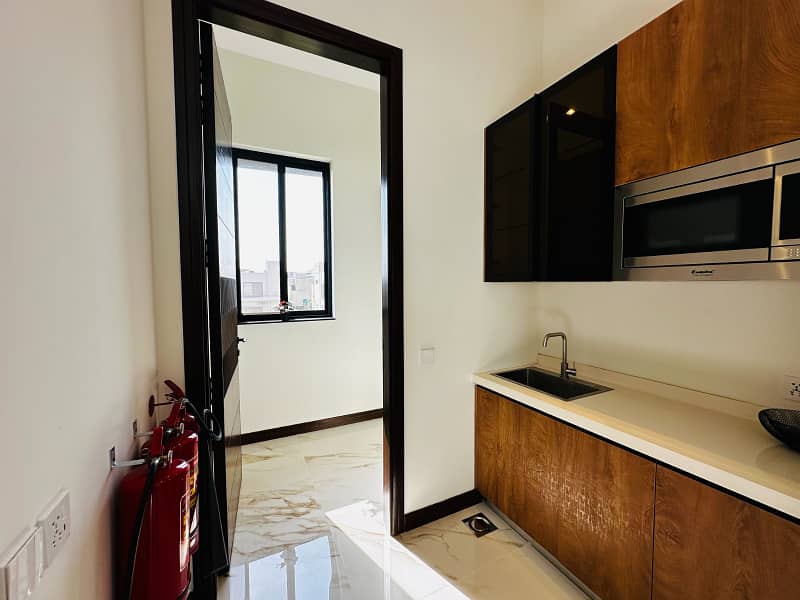 1 Kanal Beautiful Unique Modern Designed House With Luxury In DHA Phase 6 12