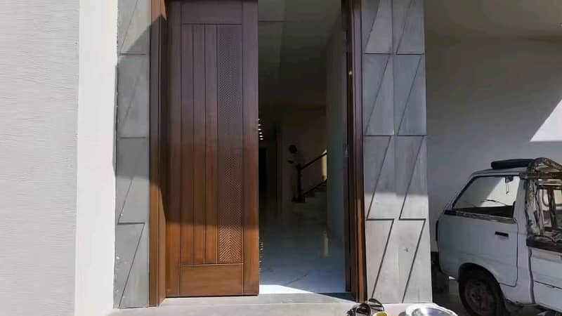 LUXURY 6 BEDS 20 MARLA HOUSE FOR RENT PRECINCT 9 BAHRIA TOWN KARACHI 2