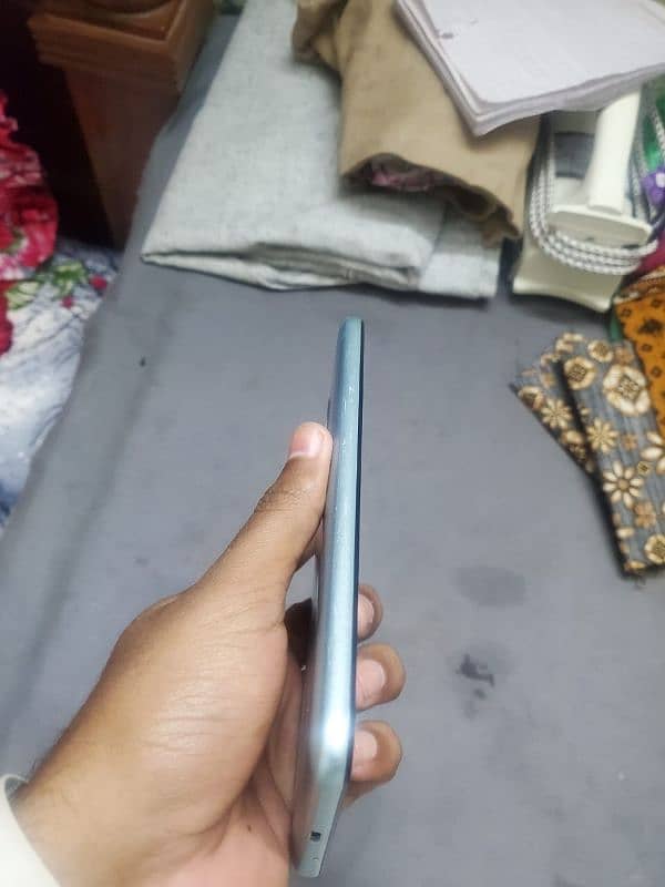 nokia c30 3gb 64gb. . only set . . . add ma sb likha hy 4