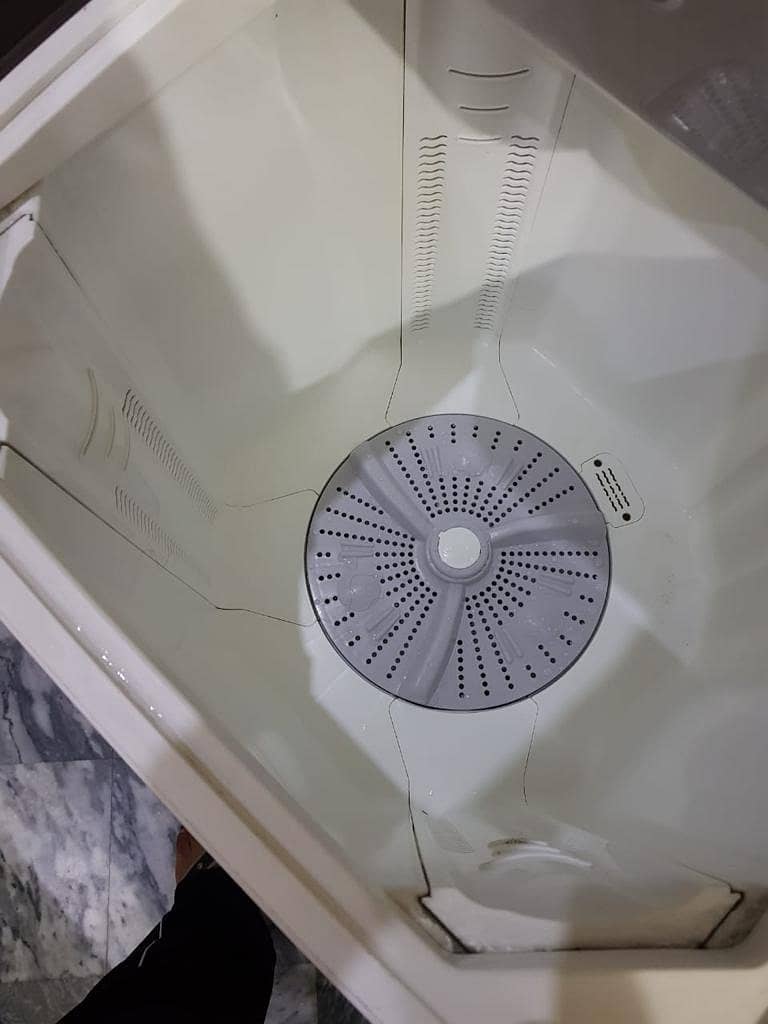 New washing machine with Spinner 6