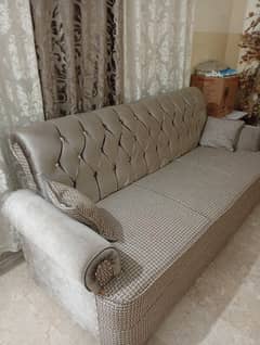 5 seater sofa plus dewaan