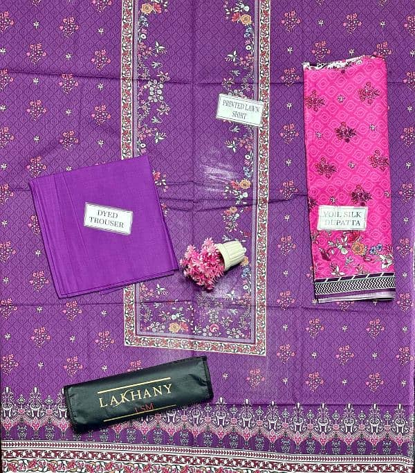 3 paces woman's Unstitched printed suit 1