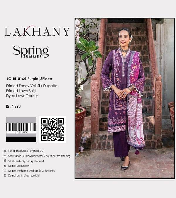 3 paces woman's Unstitched printed suit 4