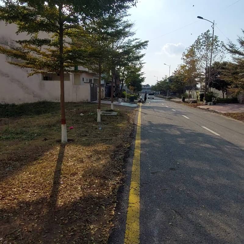 50x90 (Non Developed Plot) 28
