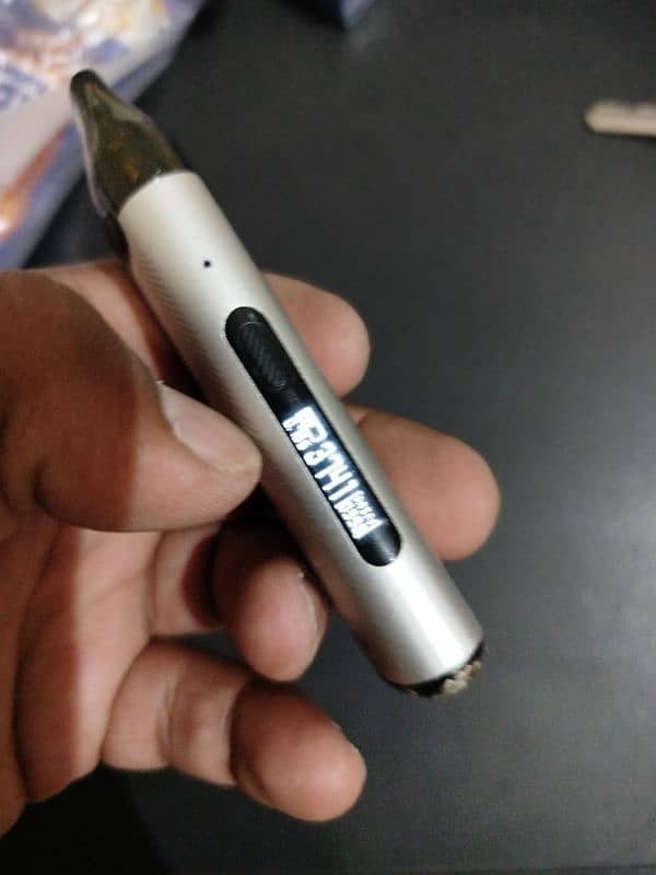Voopoo v thru pod 1