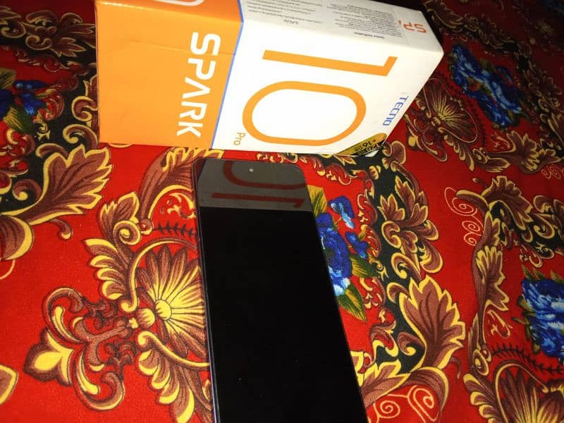 Tecno spark 10 pro 3