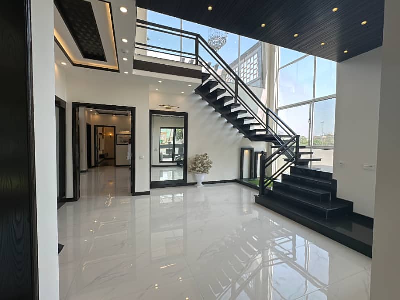 Near to Carrefour 1 Kanal Most Beautiful Luxury Bungalow for Sale 2