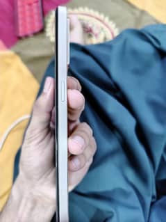 Oppo F21 Pro