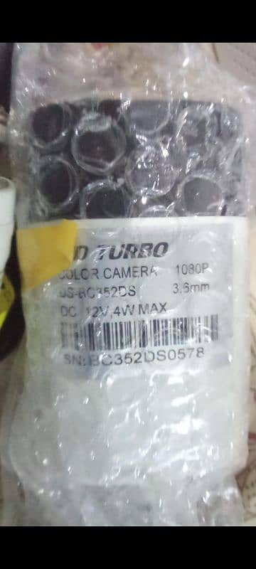 2 camera hik vision 2 mp and dvr pollo 1