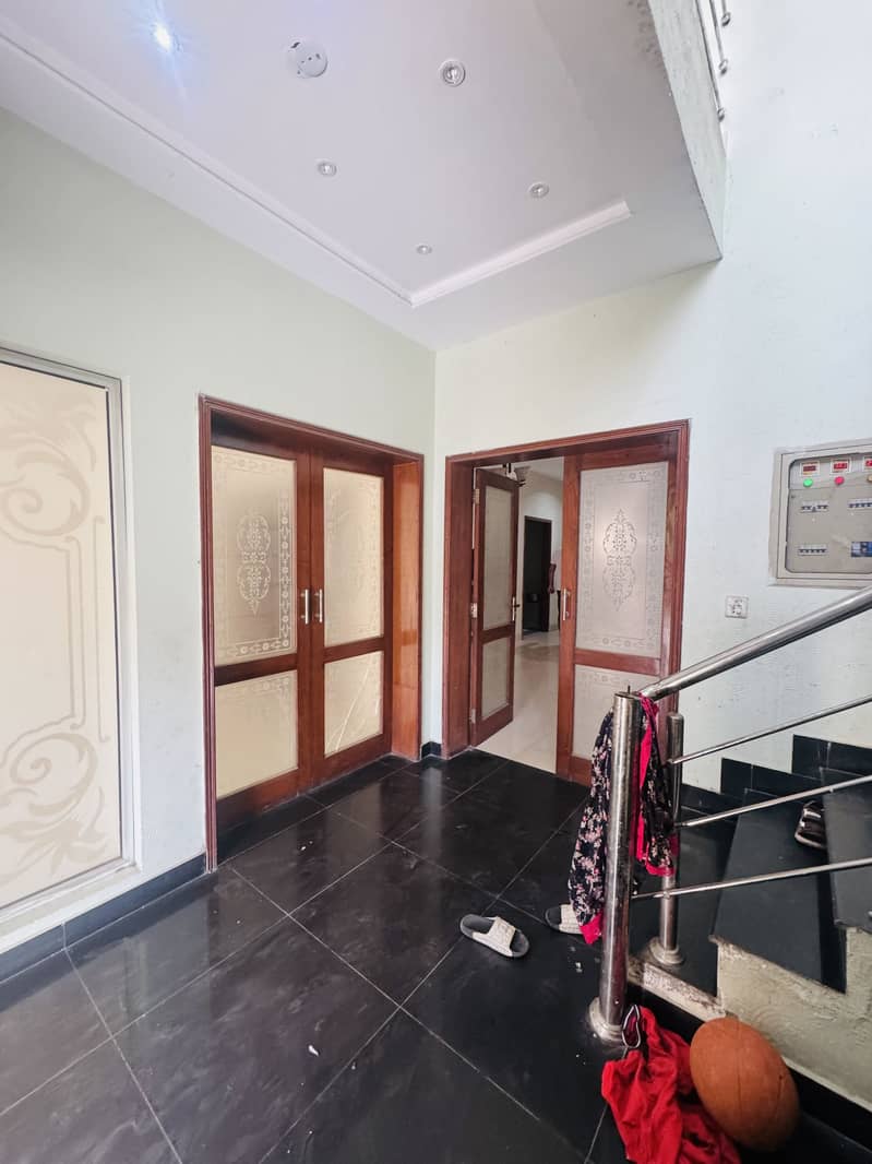 Buy A 10 Marla House For Sale In Green City 7
