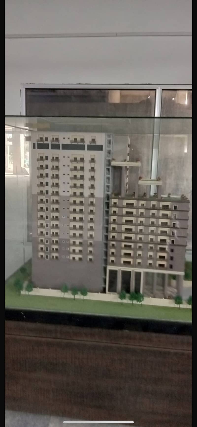 10 Kanal Grey Structure Plaza 2