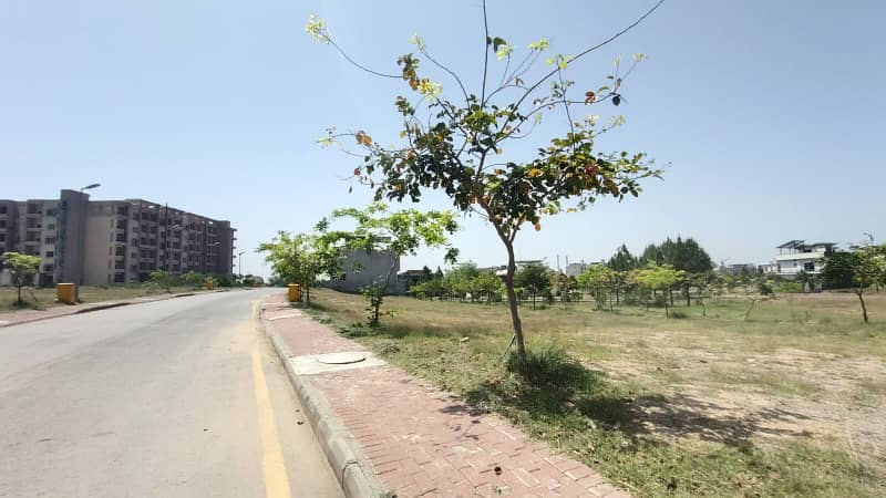 10 Marla Plot for Sale Ideal for Home Construction 1