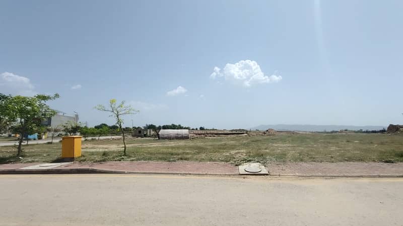 10 Marla Plot for Sale Ideal for Home Construction 2