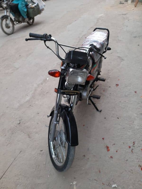 Unique 22 Model Karachi Number 1