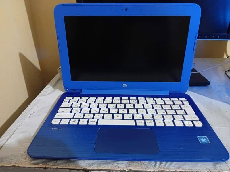 HP liTebook 8