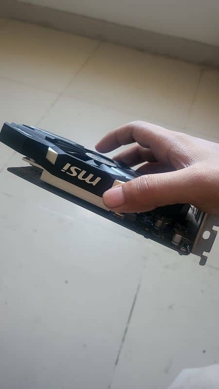 MSI GEFORCE GTX 1050 2GB OC no display 3