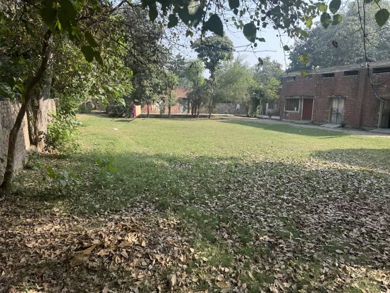 4 Kanal Plot Near To Park And Commercial 4