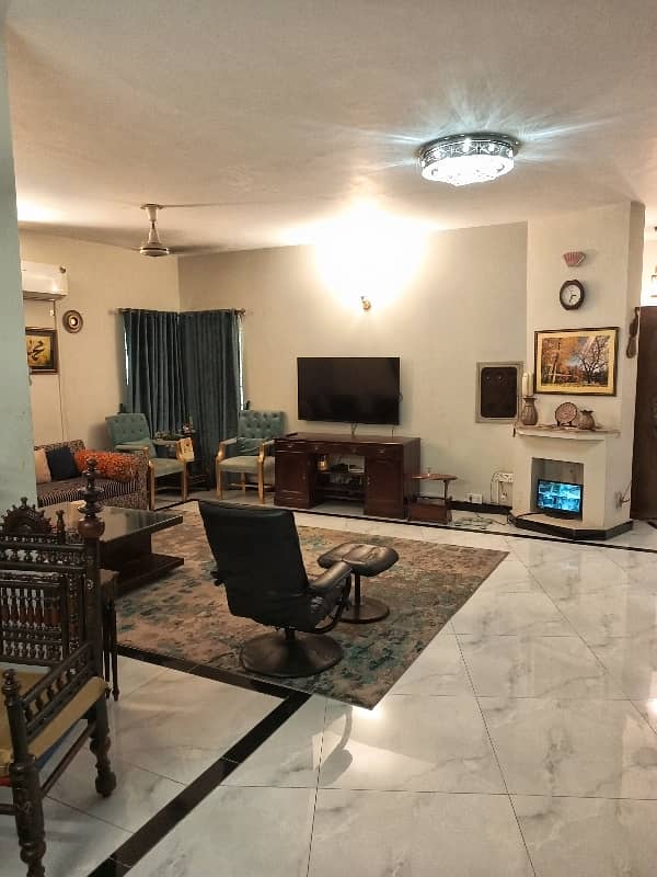 1 Kanal Fully Furnished House For Rent 15