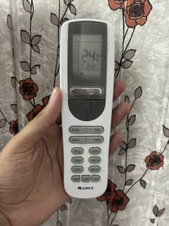 Gree 1 ton DC Inverter for Sale