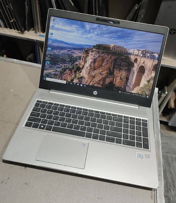 HP 450 G6 i7 8th generation 2 GB dedicated graphic card 0