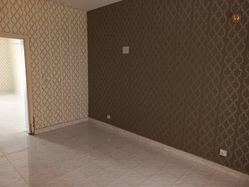 5 Marla Beautiful Ground Portion For Rent In Eden Abad Lahore Near university of Lahore & DHA Rahbar 4