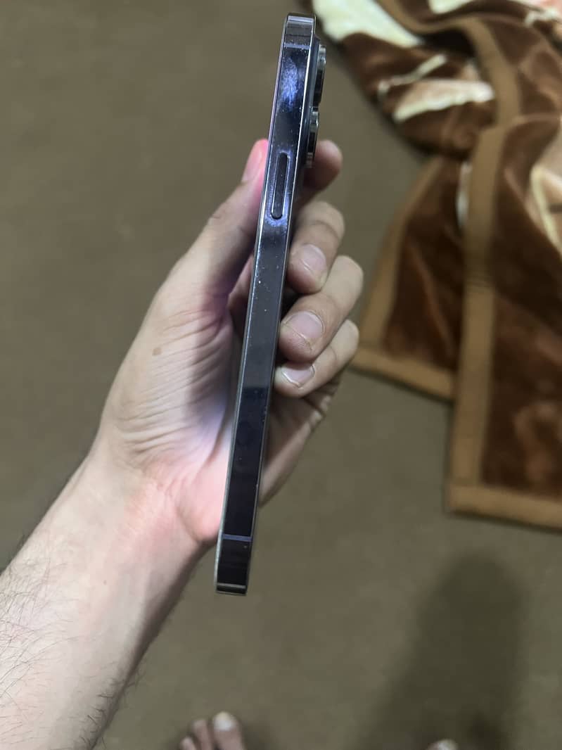 Iphone 14 pro max(with box) 128 GB 85 health NON PTA(sims used) 0
