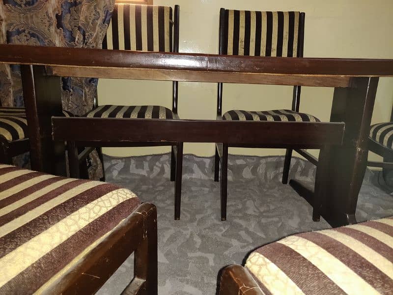 Dining table 6 seater 2