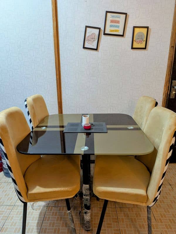 Dining Table set - 4chairs 1