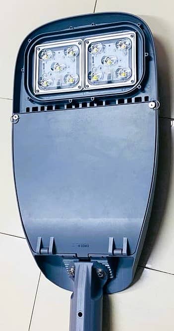 HEAVY DUTY  LED LIGHT (Cree Lighting XSP | LED Street & Area Light) 5