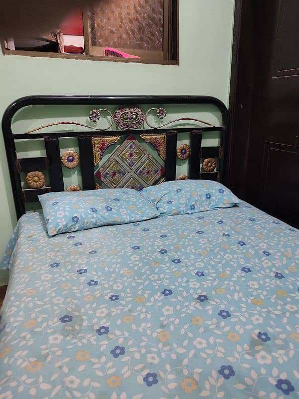 bed for sale with mattress 2