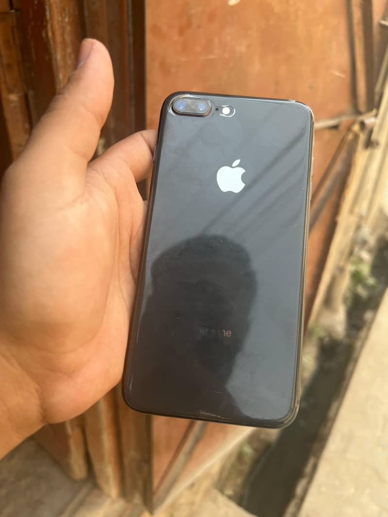 iPhone 8plus 5