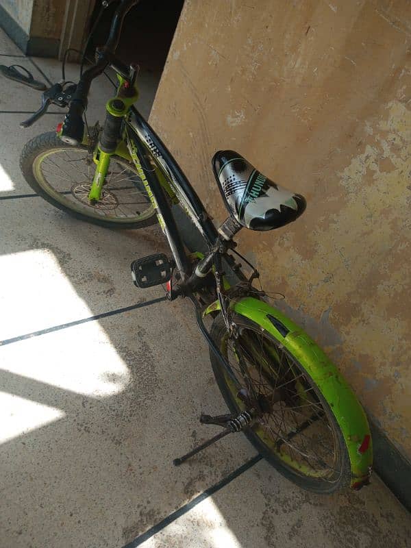 bicycle for sale  okay cycle hai 0
