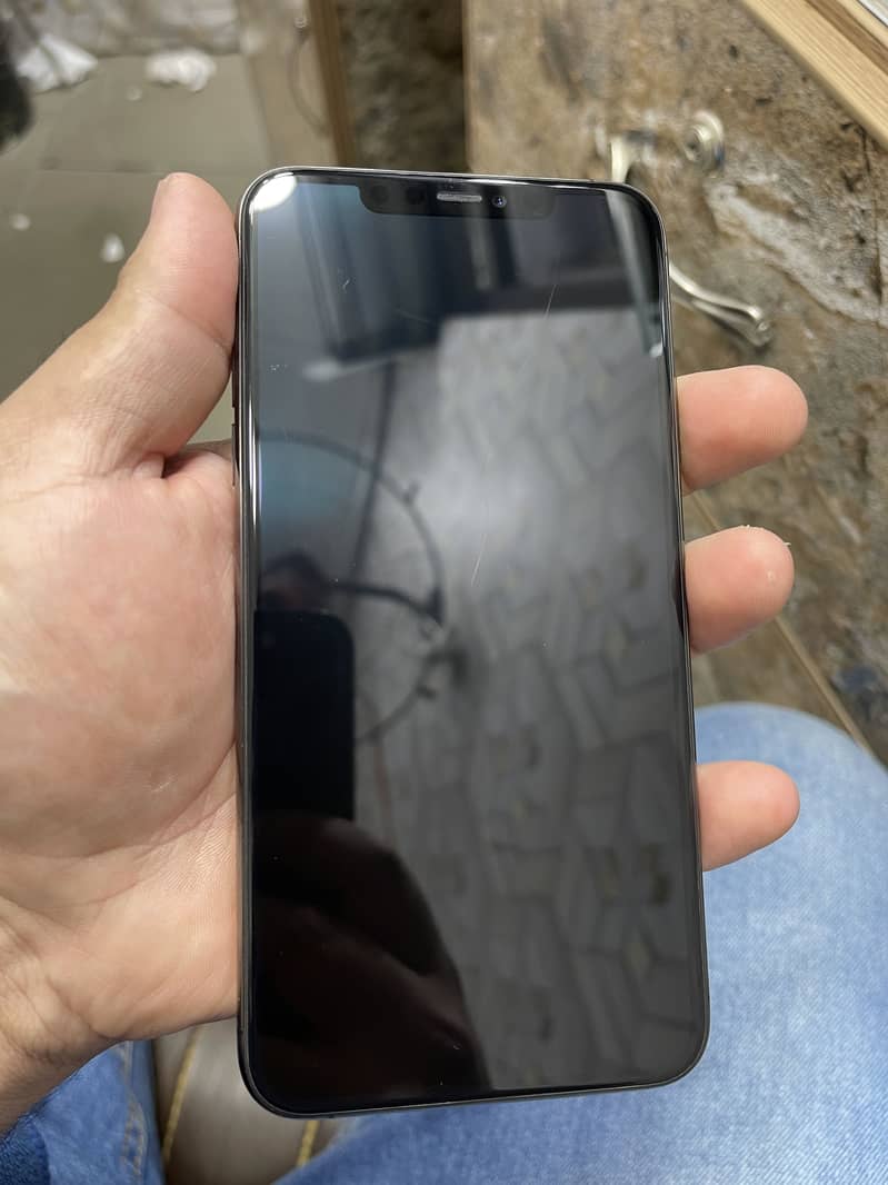 Iphone 11 pro max 256gb factory Unlock 3