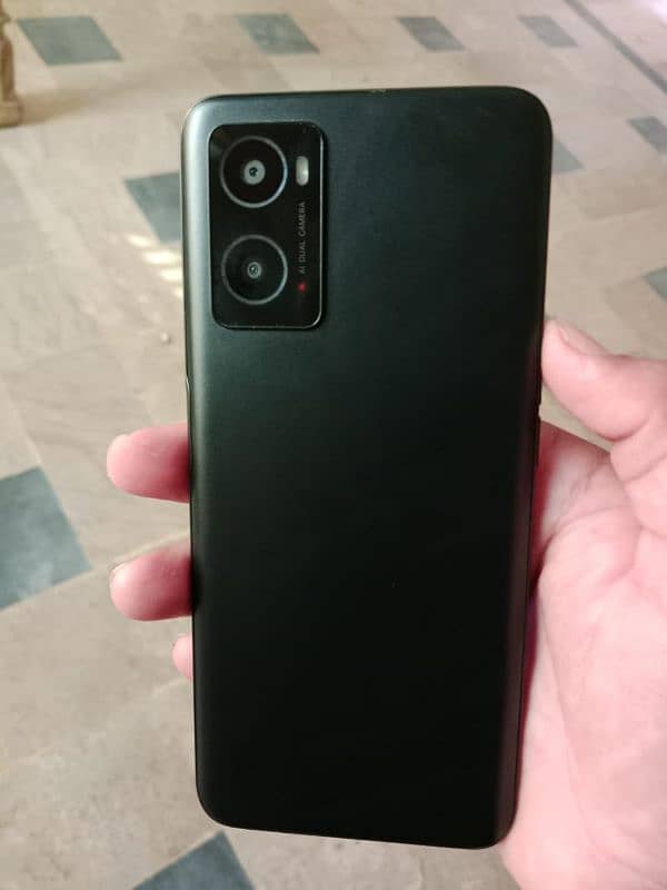 oppoA76 0