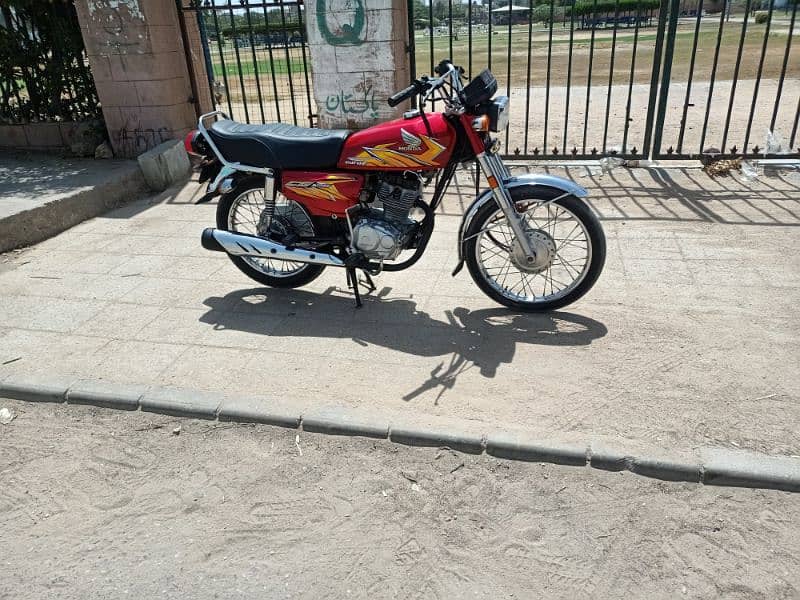 HONDA 125/ 2020/10/29 GOOD CONDITION GENUINE ENGINE HAI NUMBER DADU 15