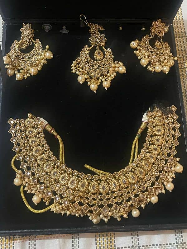 Bridal jewellery 0