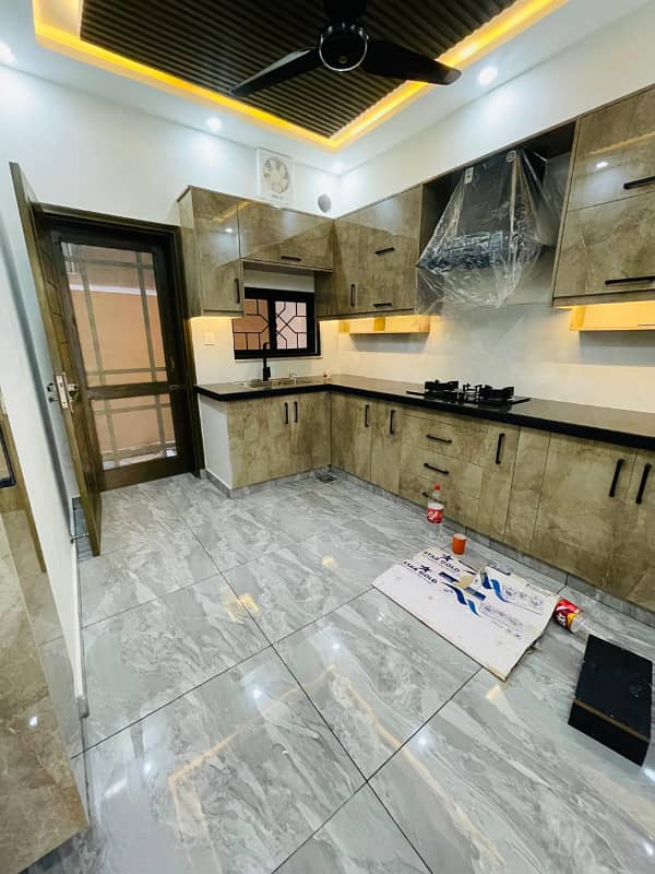 5 MARLA SPANISH HOUSE AVAILABLE FIOR SALE 12