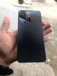 vivo y16