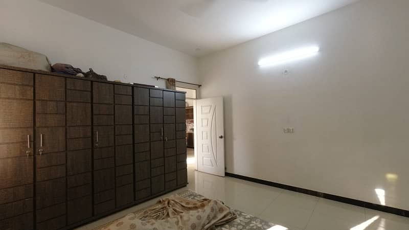 Portion For Sale Block-14 (corner) 19