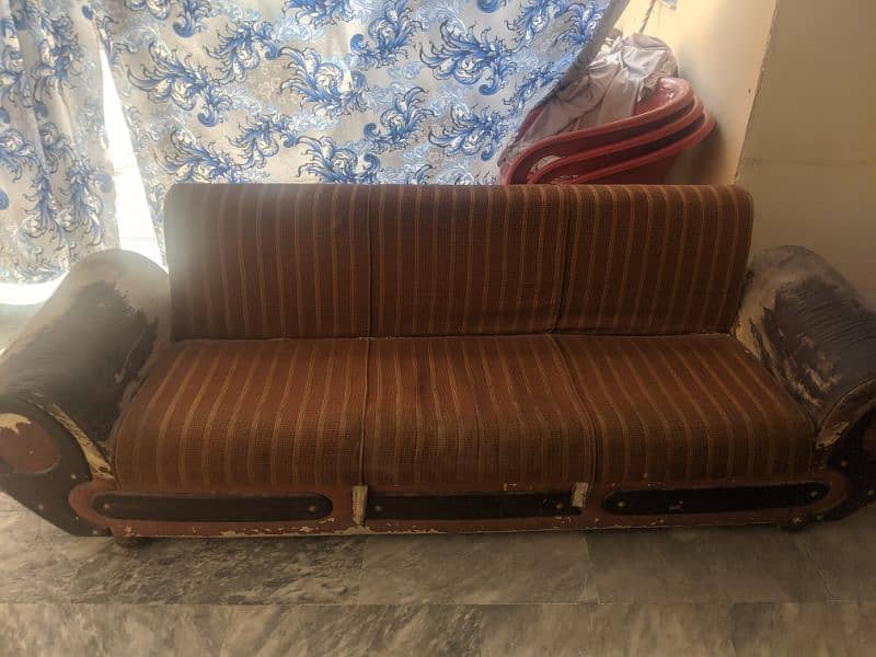 Original Price: ₹18,000  Final Price: ₹14,000 0