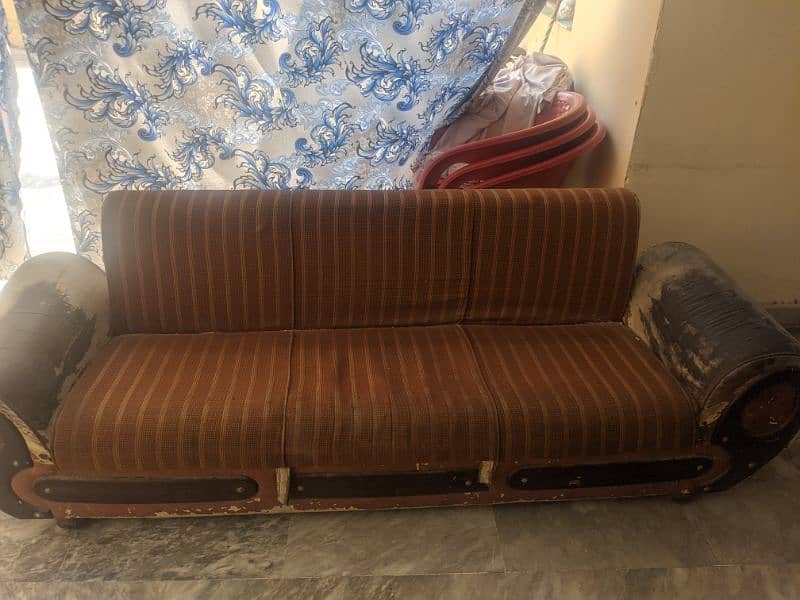 Original Price: ₹18,000  Final Price: ₹14,000 1